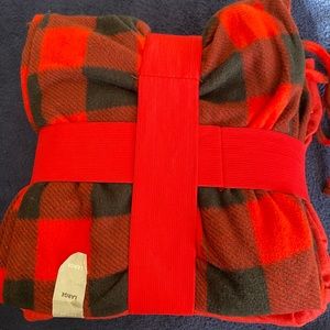 NWT men’s Pjs and Christmas socks